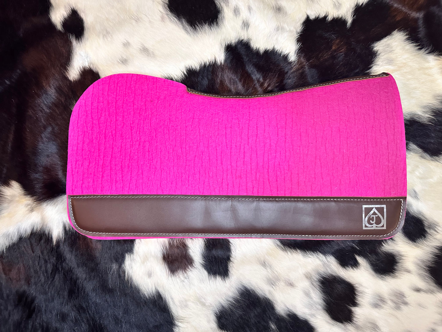 Hot Pink cutback saddle pad