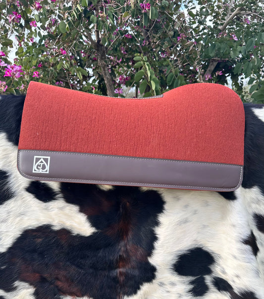 Rust cutback saddle pad