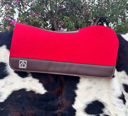 Red cutback saddle pad