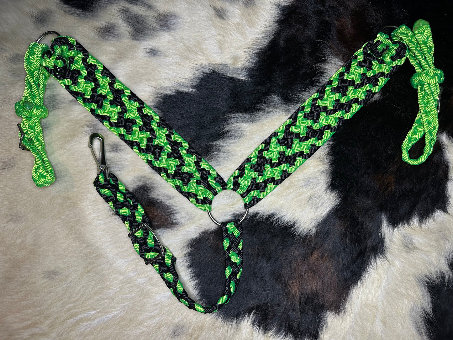Lime&Black breast collar and wither strap
