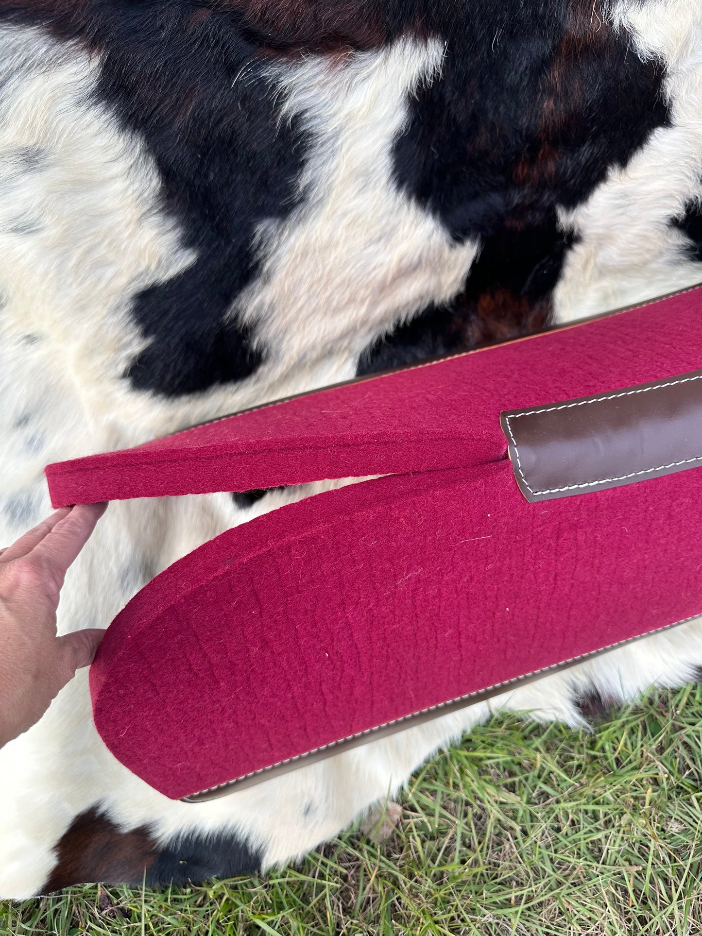 Wine cutback saddle pad