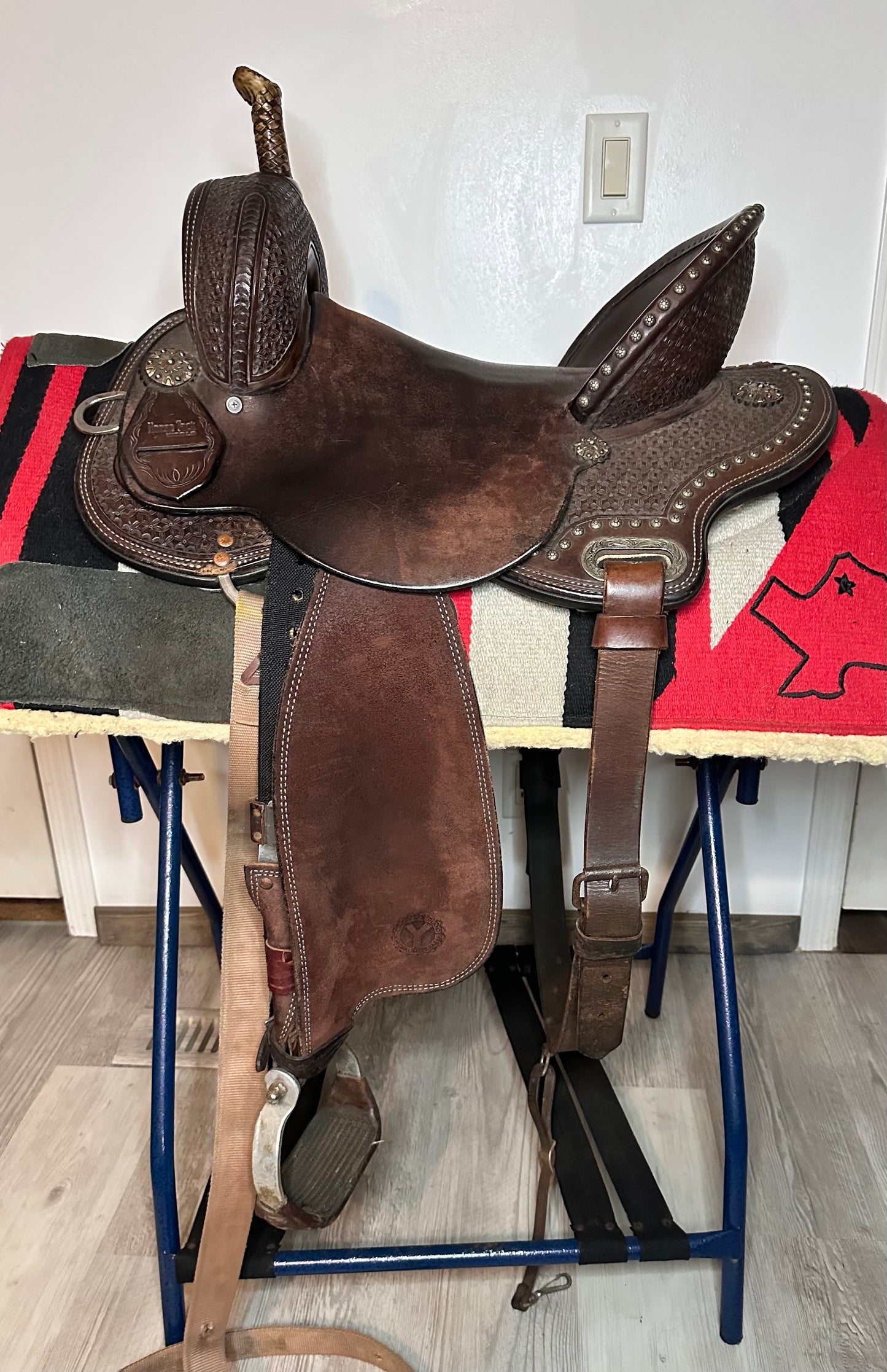 15” Circle Y HTW barrel saddle
